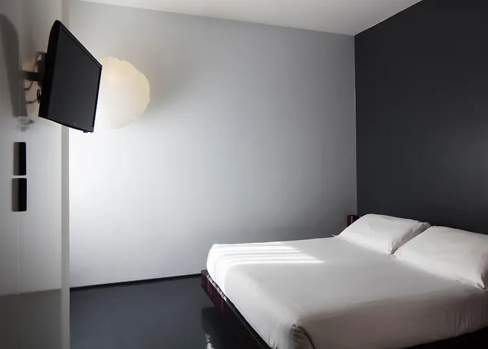 Ripa Hotel