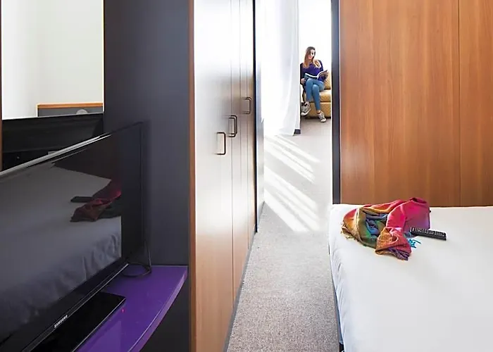 Ripa 4* Rome